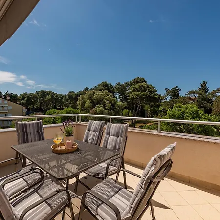 L&d アパート ビオグラード・ナ・モル