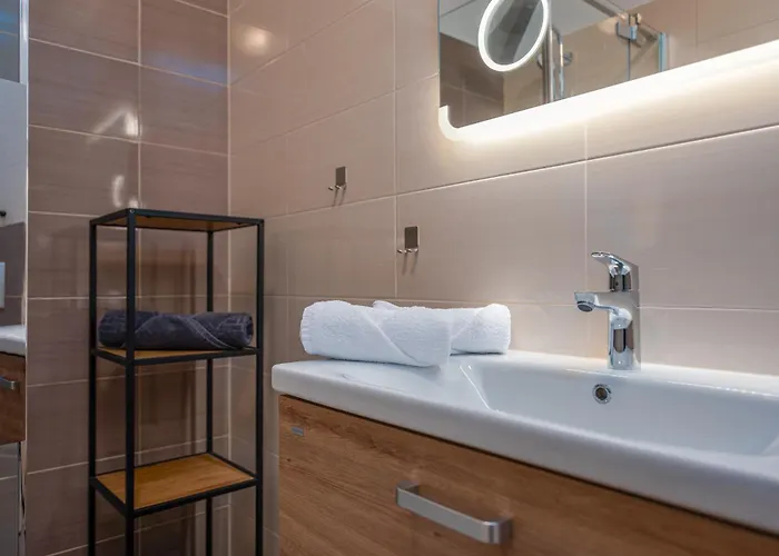 L&d * ביוגראד נה מורו