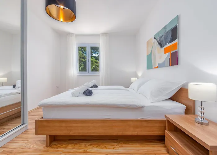 L&d Апартаменты *