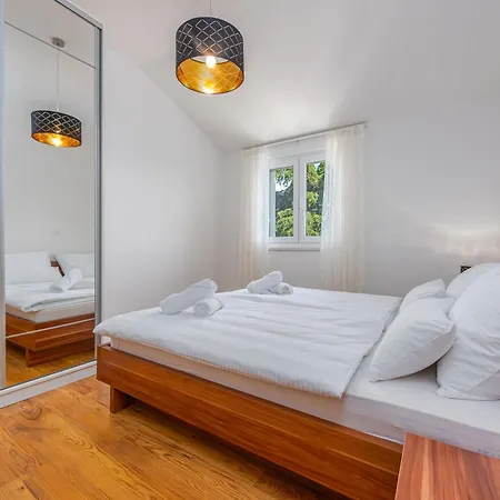 Apartmán L&d Biograd Na Moru