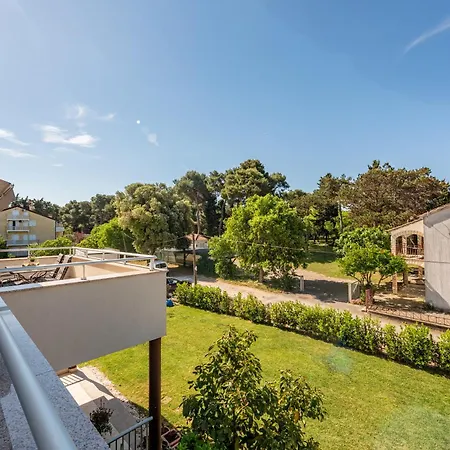 Apartment L&d