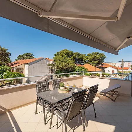 Apartment L&d