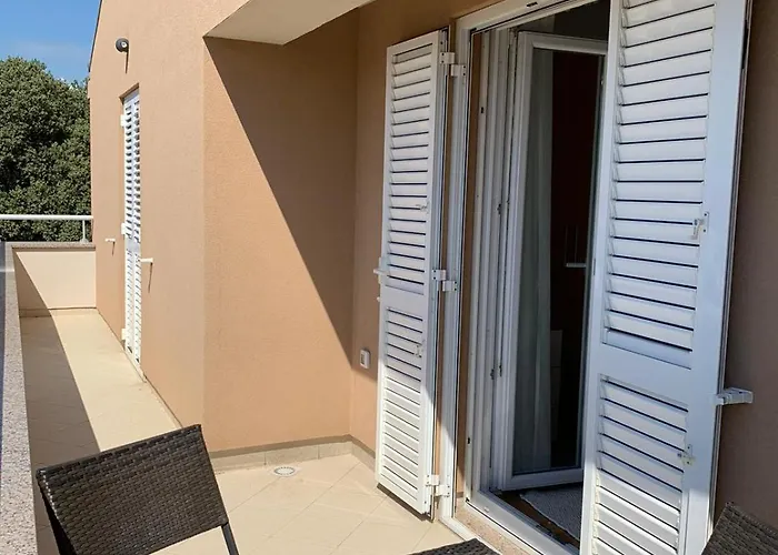 L&d Apartman Biograd Na Moru