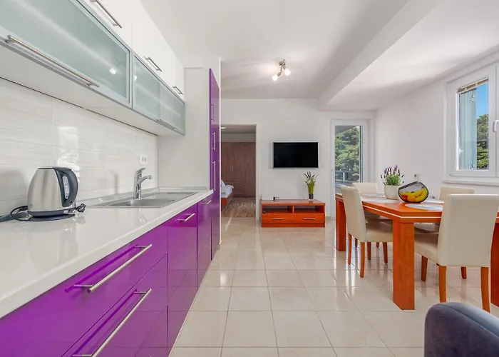 L&d * Biograd Na Moru